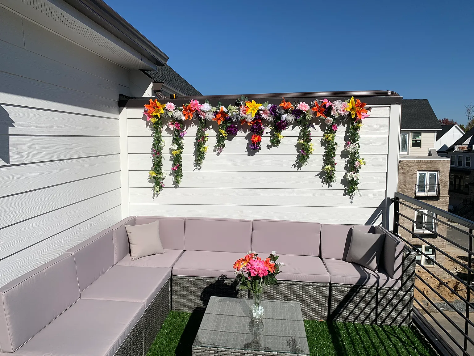 3 bed, 3.5 bath, 1930 sqft, $3,395 — Photo 3