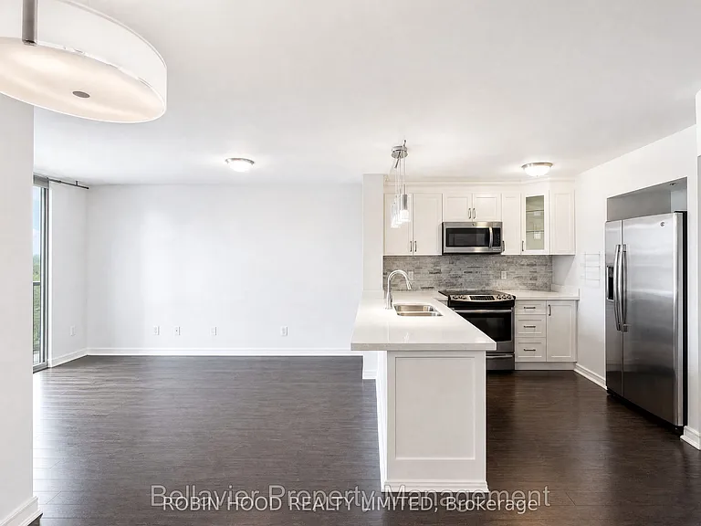 323 Richmond St E #807 — Photo 6