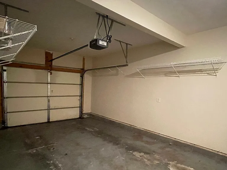 328 Broadleaf Ln — Photo 22