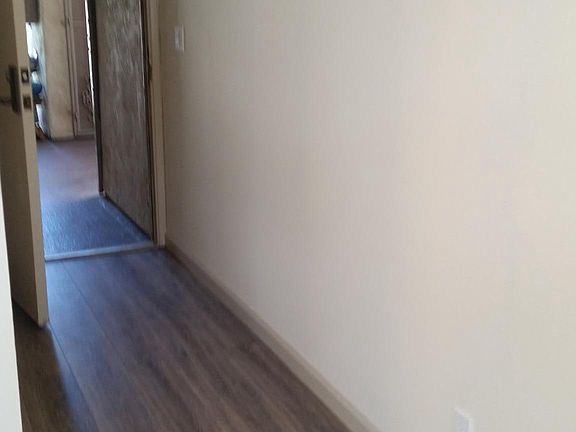 Private 2nd floor entry with security door