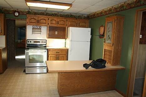 3rd image of 33679 920th St