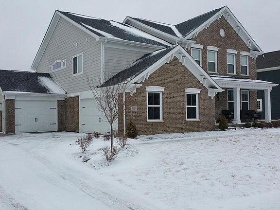 2nd image of 9605 Persimmon Pl