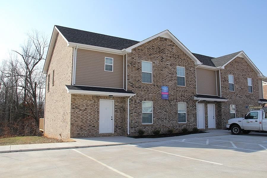 1st image of 2291-B McCormick Ln