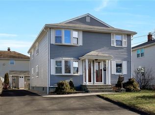 11 Selander St, New Britain, CT 06053