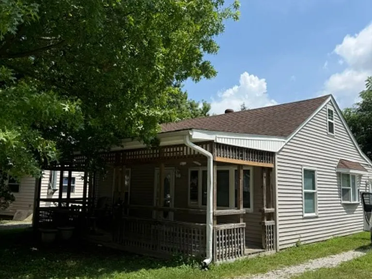 57 Bonnie Ct — Photo 1