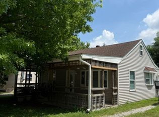 57 Bonnie Ct, Springfield, IL 62704