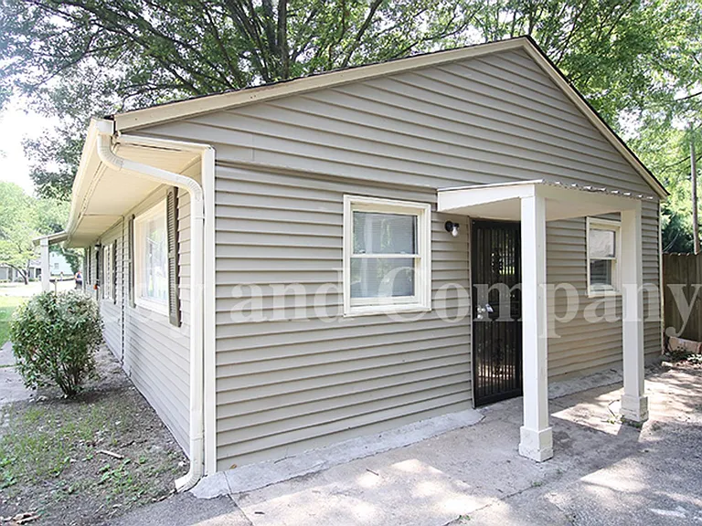 961 Carrolton Rd — Photo 3