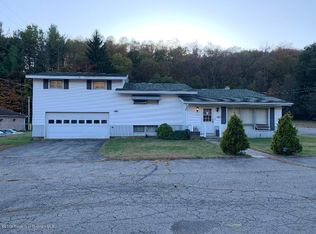 936 N Main St, Simpson, PA 18407