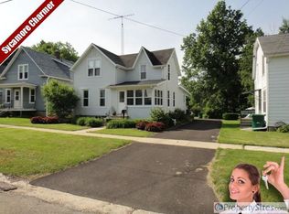 474 W Exchange St, Sycamore, IL 60178