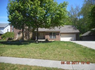 10324 Fallen Oak Dr, Indianapolis, IN 46239