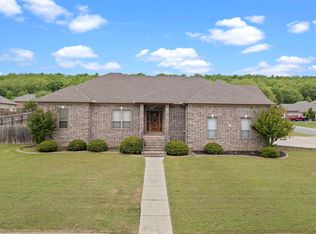 91 Lakeland Dr, Cabot, AR 72023