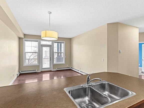 5th image of 10 NE Panatella Rd NW #212