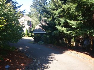 9455 37th Ave SW, Seattle, WA 98126