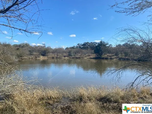 0 Rocky Rd, Cuero, TX 77954