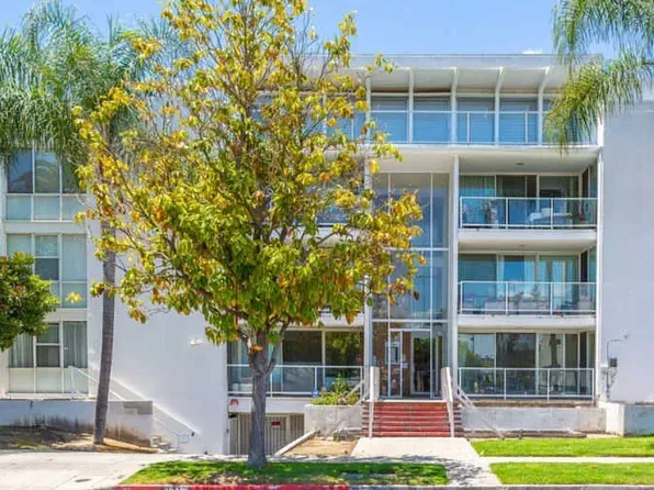 131 N Gale Dr APT 3B, Beverly Hills, CA 90211