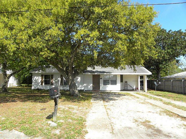 1st image of 15 Woodham Ave
