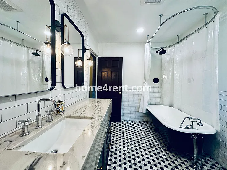 641 W 39th Ter — Photo 48