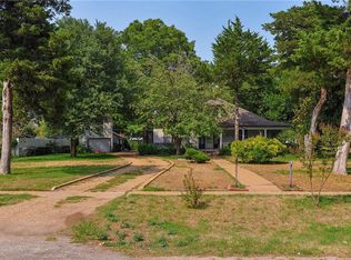 703 Williams St, Waxahachie, TX 75165