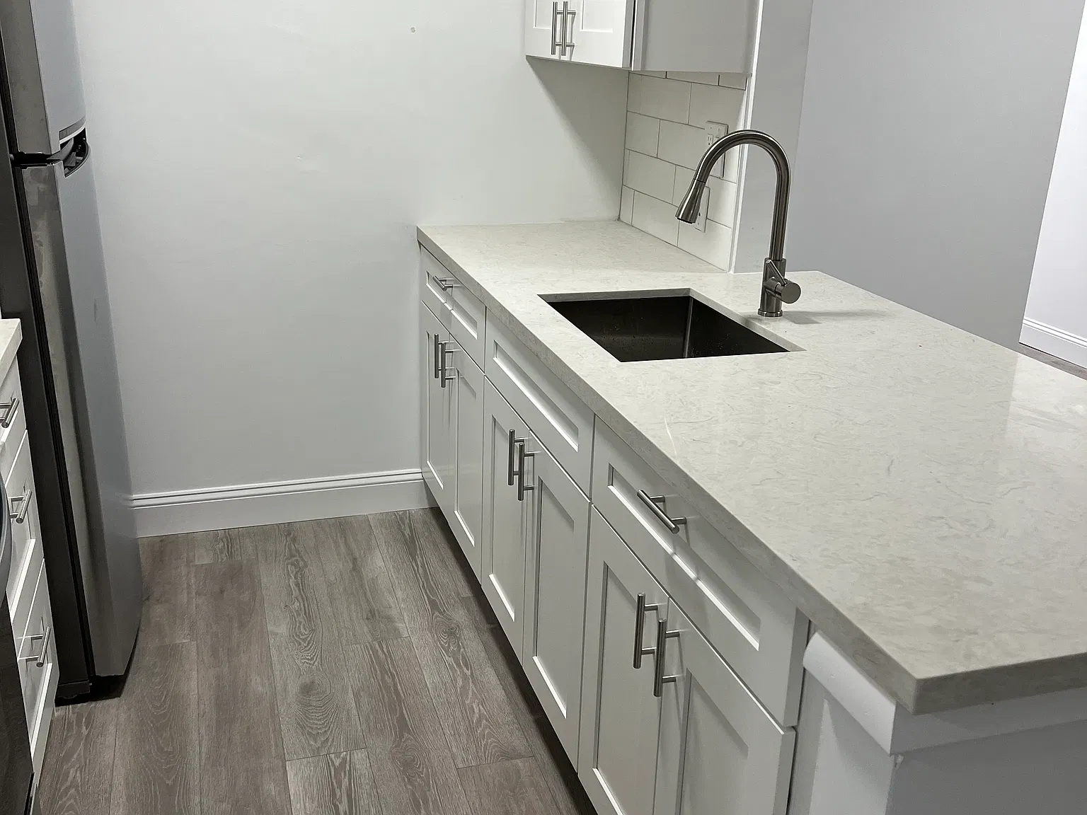 2 bed, $2,200 — Photo 3