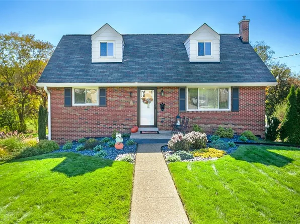 8 Marie Dr, Jeannette, PA 15644