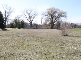 31120 Sage Ct, Libertyville, IL 60048