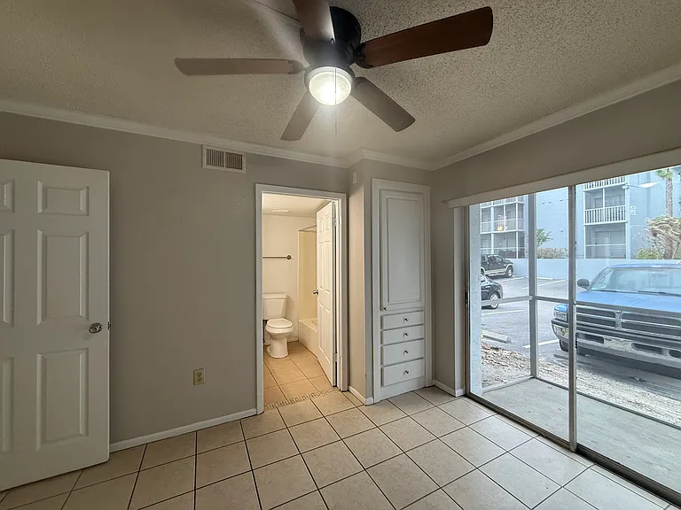 133 Oyster Bay Cir #150 — Photo 13