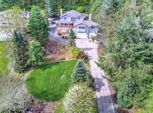 20535 SE 136th St, Issaquah, WA 98027
