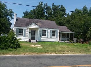711 N Main St, Fairmont, NC 28340
