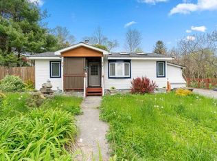 14 Hampton Dr, Kent Lakes, NY 10512
