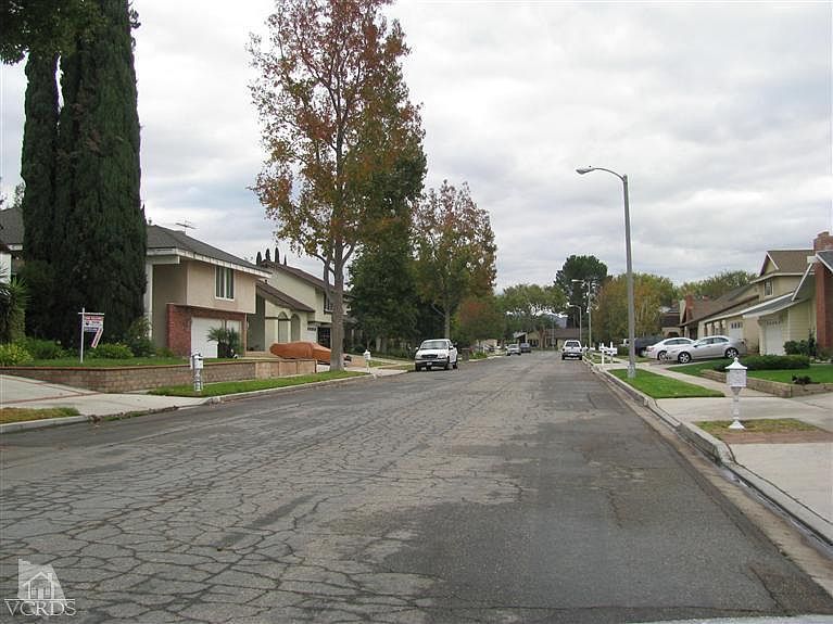2nd image of 2299 Lansdale Ct