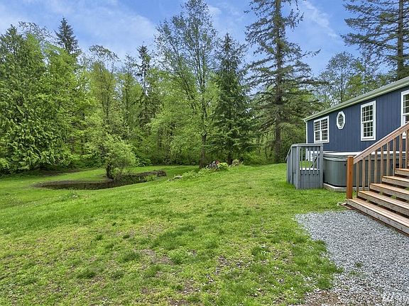 3rd image of 31413 54th Ave NW