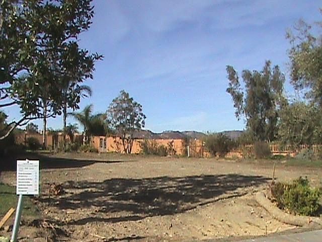 1st image of 18682 Locksley St