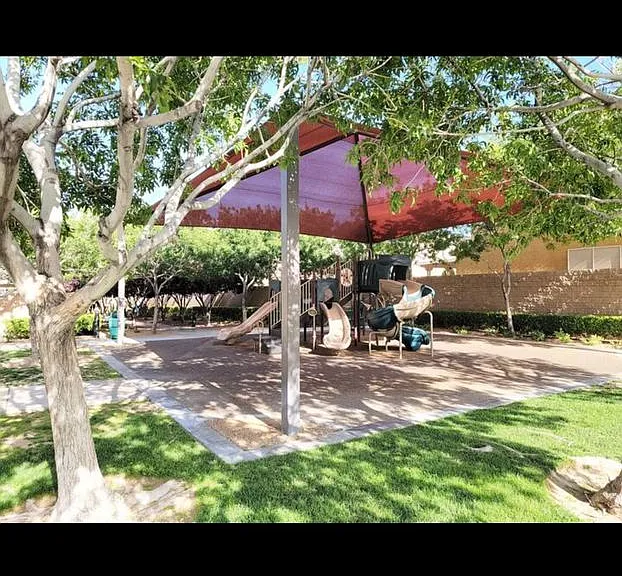 8340 Creek Canyon Ave — Photo 4