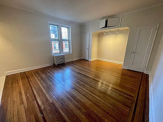 1st image of 328 W 83rd St APT 6A
