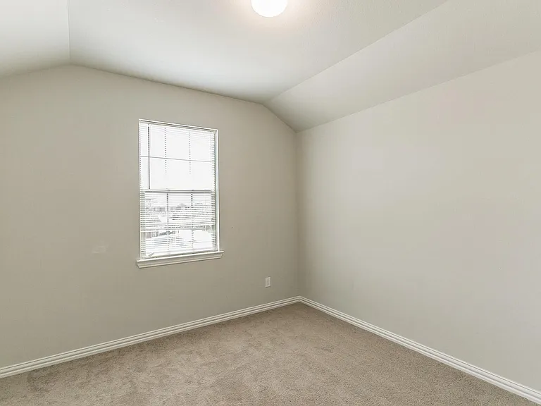 2129 Cranberry Ct — Photo 19