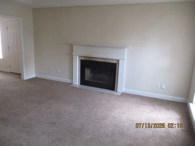 3616 Club Dr — Photo 9