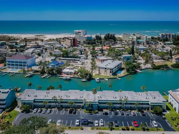 12000 Capri Cir S APT 3, Treasure Island, FL 33706