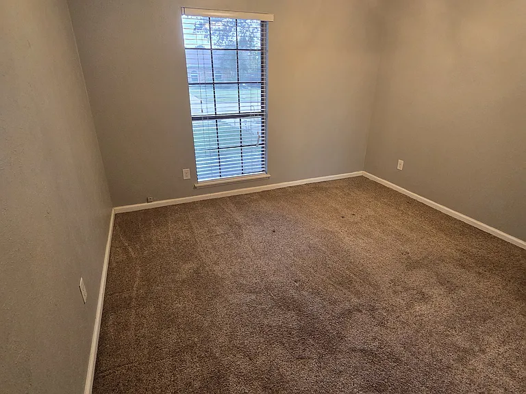 1715 Cherokee Trl — Photo 18