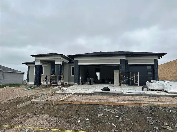 3109 Lakeview Ave, Hastings, NE 68901