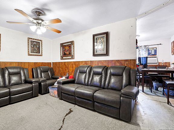 3rd image of 3119 GOOSECREEK ST