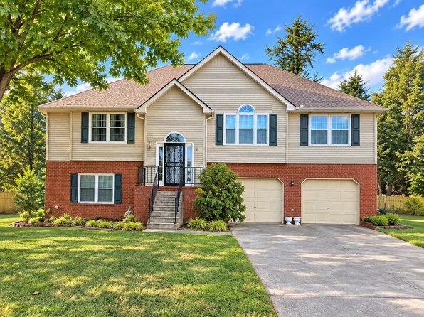 220 Rollingwood Ct, La Vergne, TN 37086