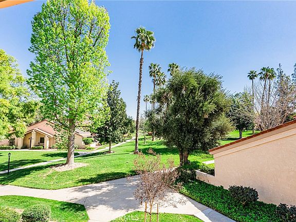 5th image of 7088 Seville Way