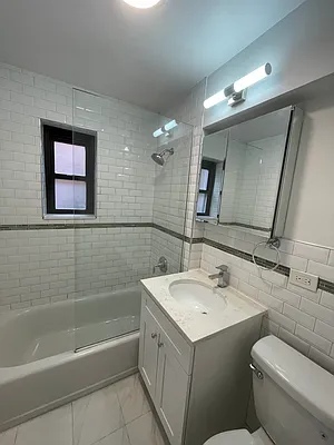 Sold by Royal House Realty, Inc. | media 18