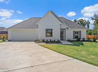 706 Autumn Hl, Madison, MS 39110
