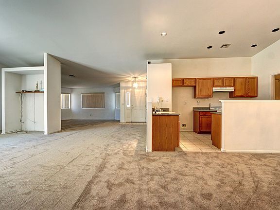 5th image of 347 Mulberry Glen Dr