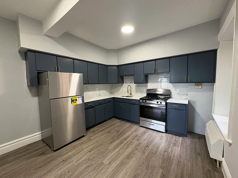 583 MT. Prospect Gardens — Photo 14
