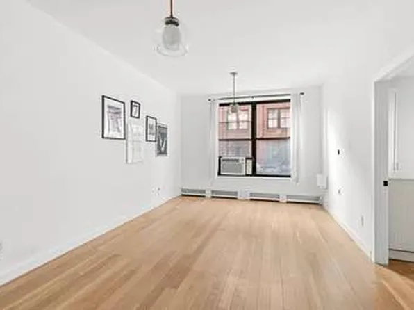 14 Prince Street 2F image 3 of 12