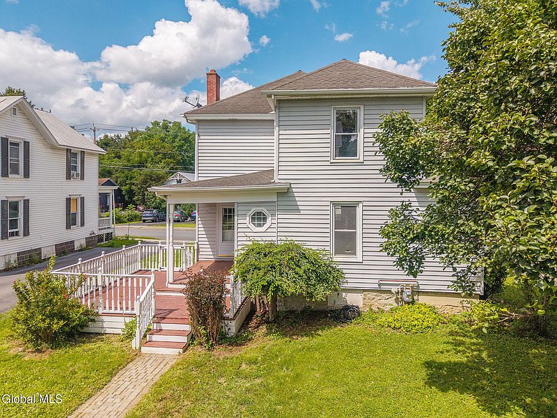 2nd image of 132 Lark Street