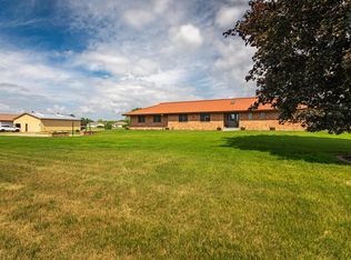 N8620 Garfield ROAD, Holmen, WI 54636