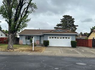 8226 Manhattan Dr, Stockton, CA 95210